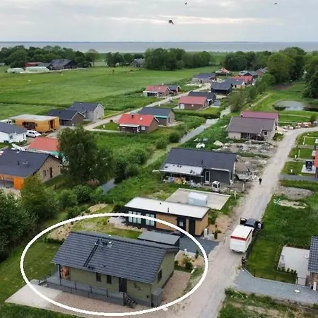 Haus Seehund Direkt Hinterm Deich An Der Nordsee Sehestedt (Lower-Saxony)