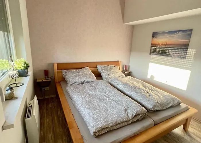 Haus Seehund Direkt Hinterm Deich An Der Nordsee * Sehestedt (Lower-Saxony)